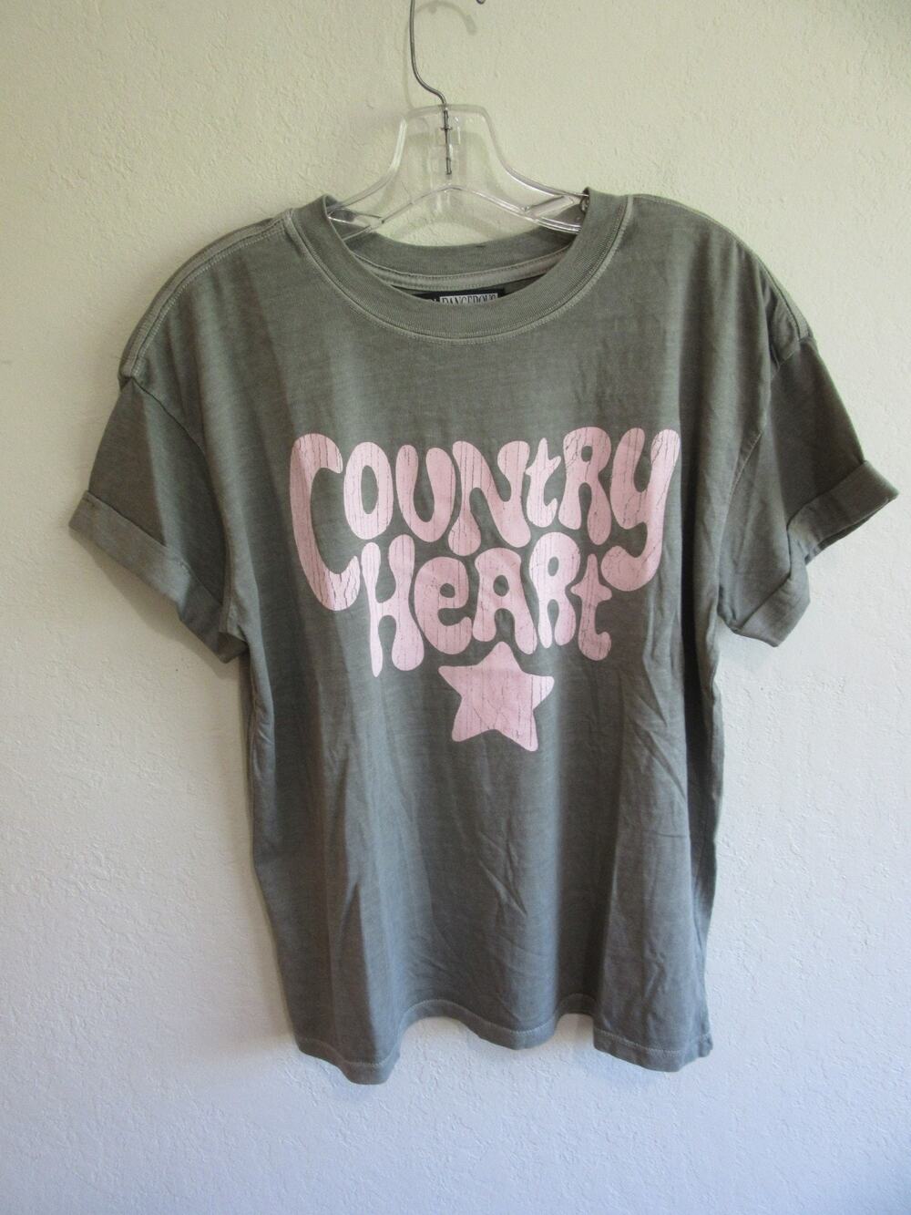 GIRL DANGEROUS Country Heart Green & Pink XS Pullover Cotton TeeShirt NWT